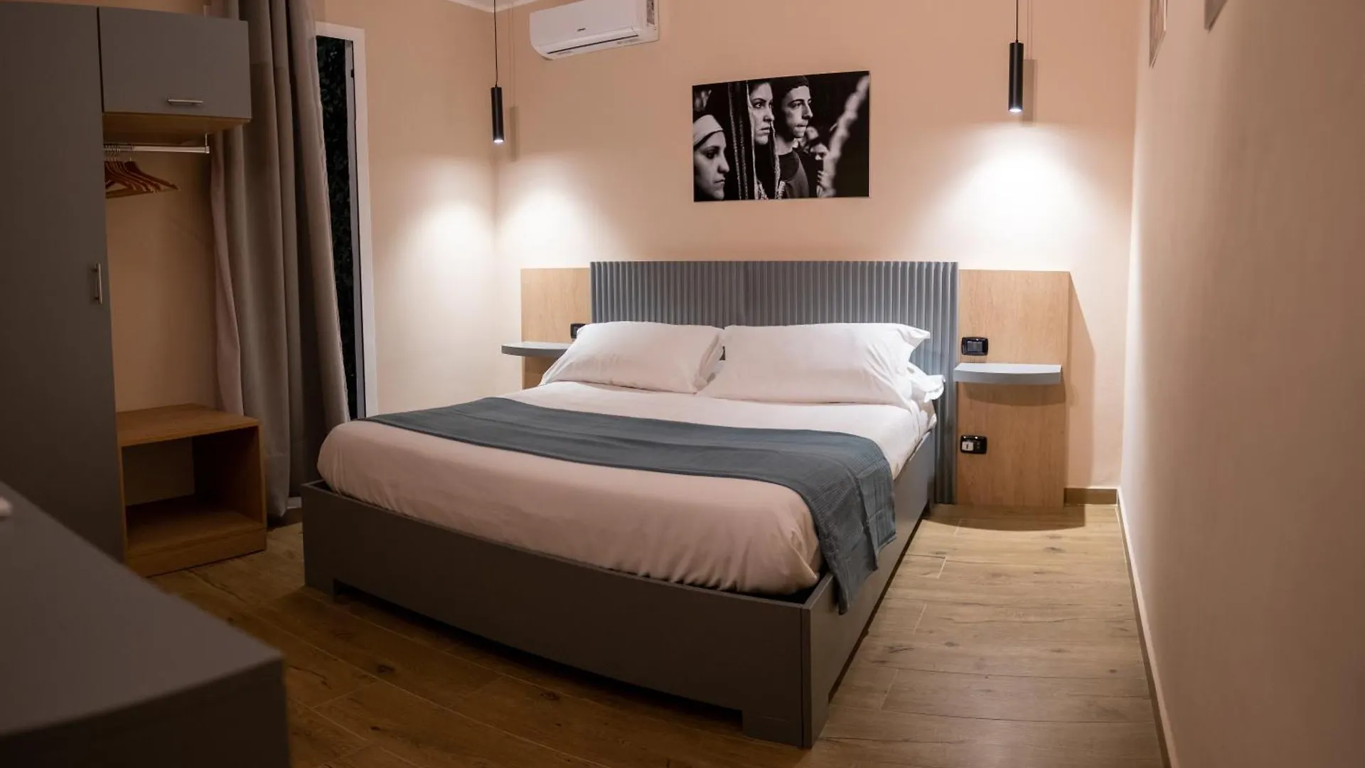 I Quattru Vuci Rooms Palermo 0*,  Italy